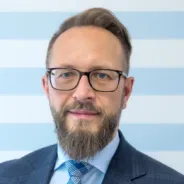 Dr n. med. Tomasz Zieliński